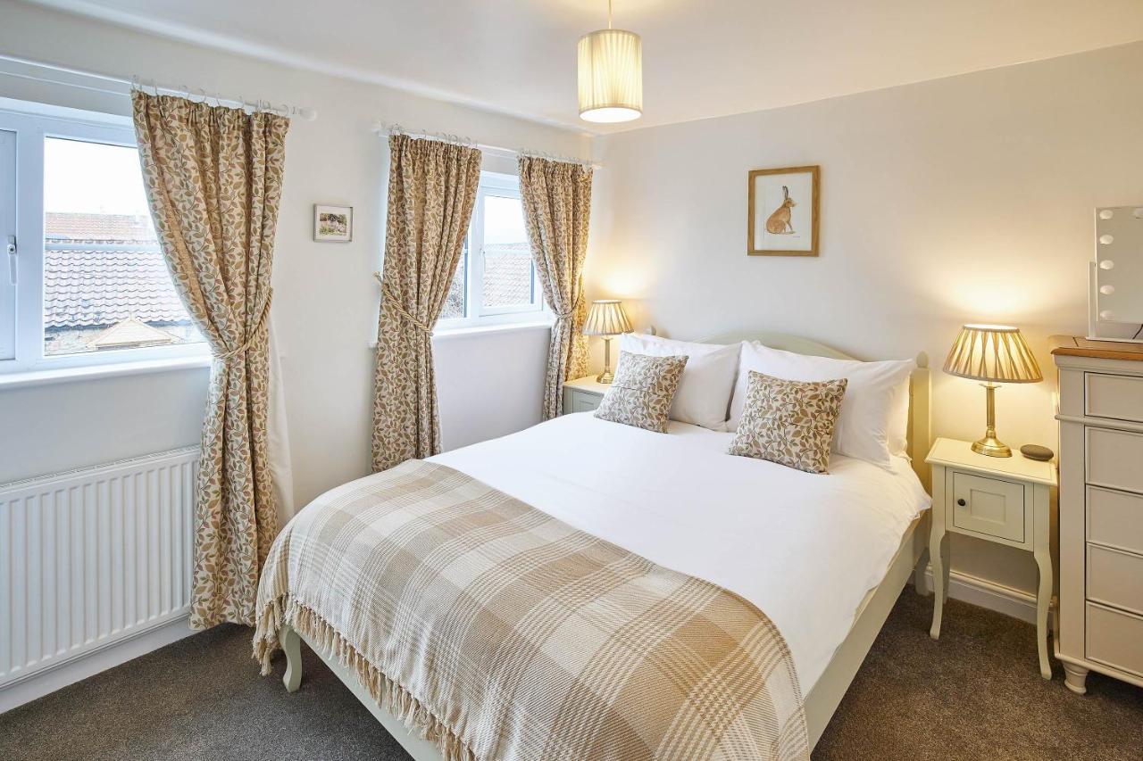 Host & Stay - Willow Cottage Хелмсли Екстериор снимка